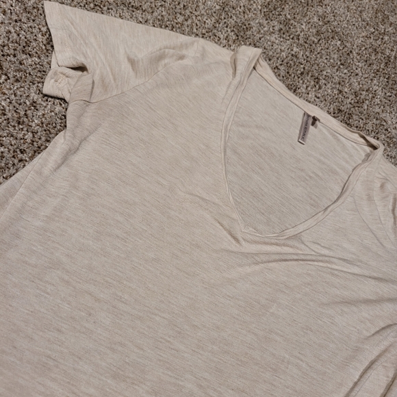 Banana Republic Tee. COZY AF - Picture 2 of 3
